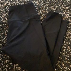 Old Navy Elevate Ankle/Capri Legging